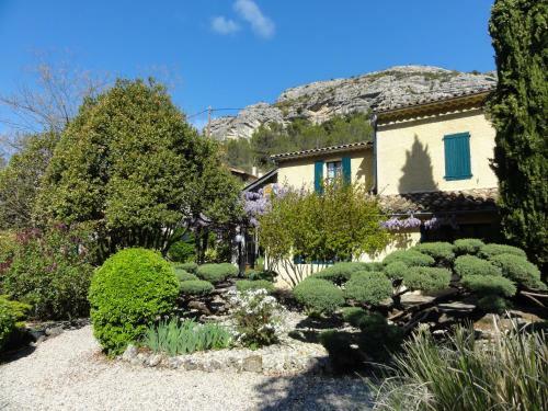 Bed & Breakfast Les Montades Chambres D'h�tes