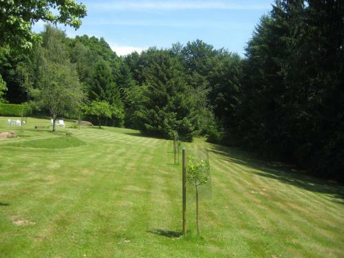 Bed & Breakfast G�te Et Chambre D'h�tes La Petite Source