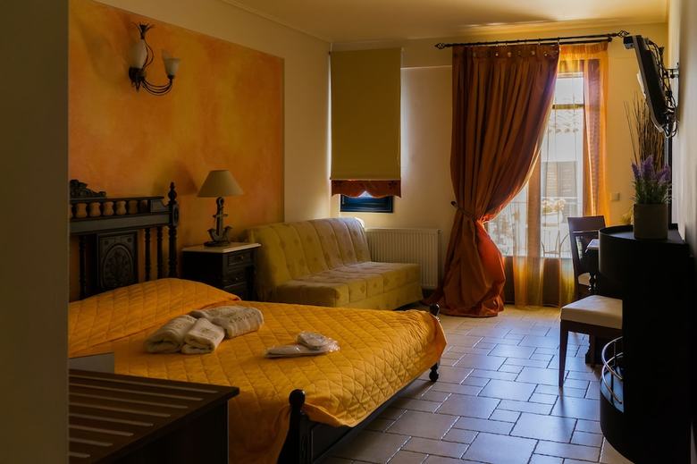 Hostal Epavlis Boutique