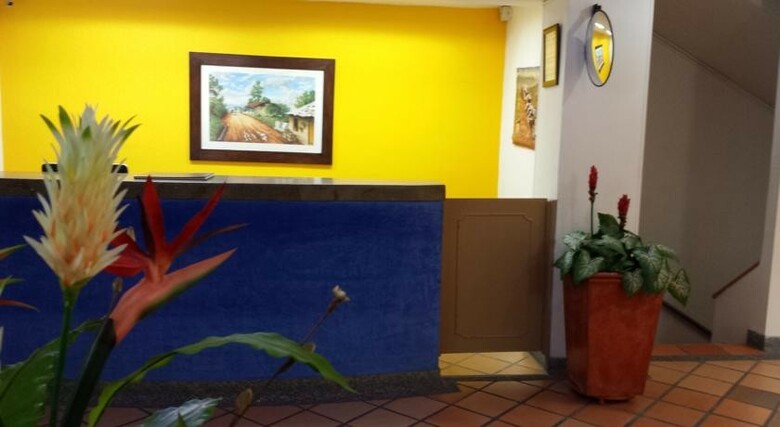 Hotel Castillo Real