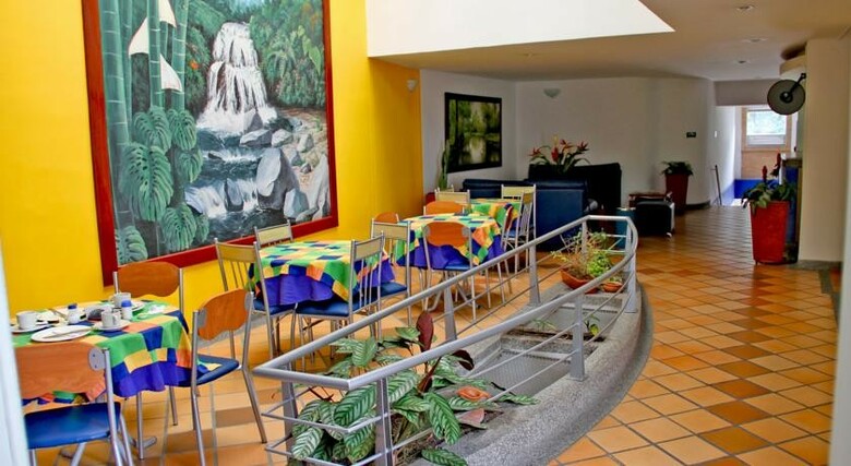 Hotel Castillo Real