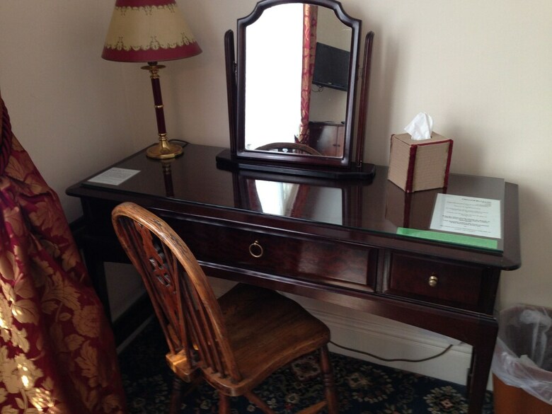 Hostal Devonshire House
