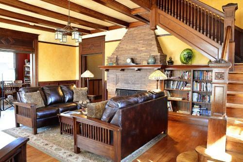 Bed & Breakfast Iron Horse Inn