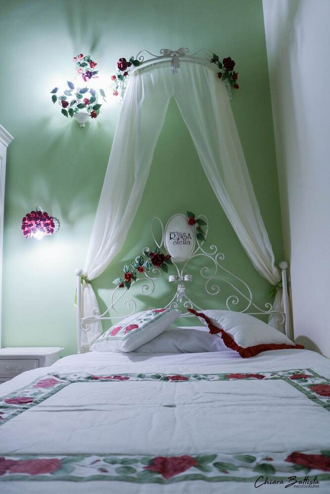 Hostal La Maison Rosa Stella