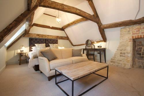 Kings Head Hotel
