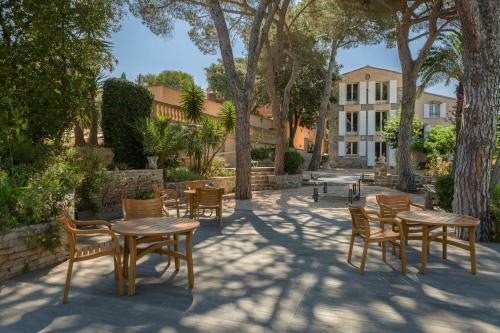 L' Escapade Hotel