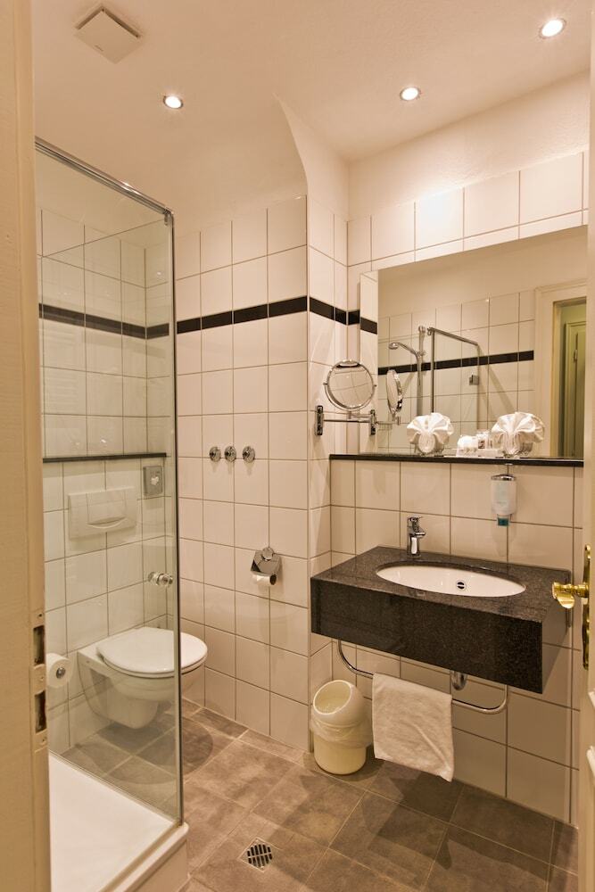 Astor & Aparthotel
