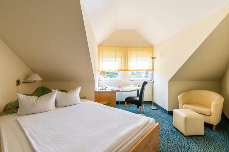 Hotel Azimut Dresden