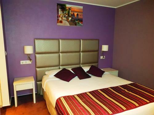 Irin Hotel
