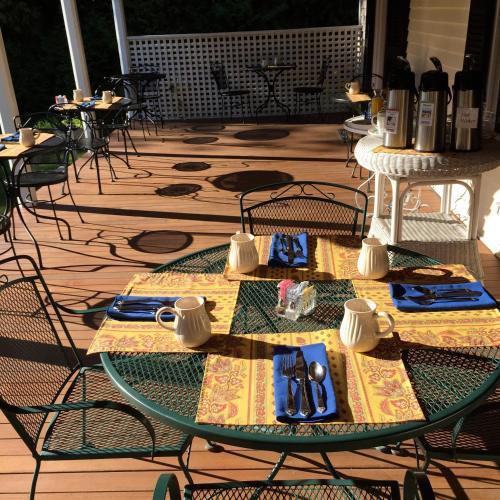 Yellow House Bed And Breakfast