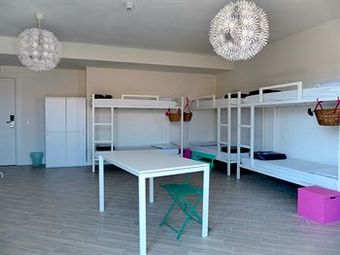 Meet Garda Lake Hostel