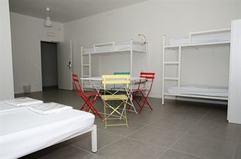 Meet Garda Lake Hostel
