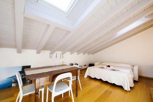 Apartment 23