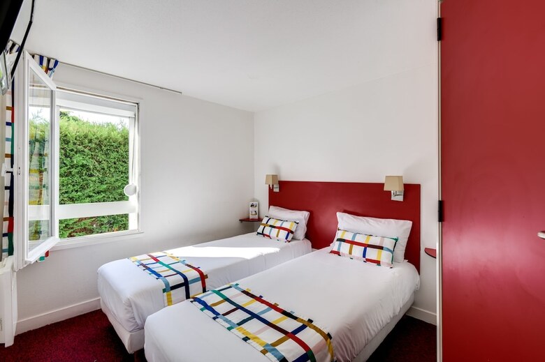 Hotel Initial By Balladins Bordeaux / Eysines