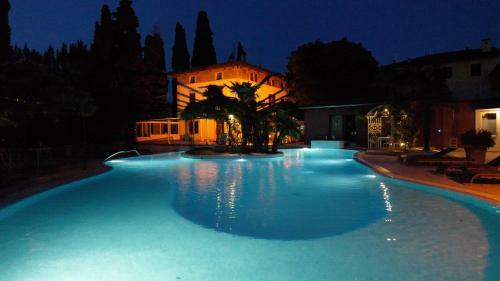 Hostal La Boheme Chambres