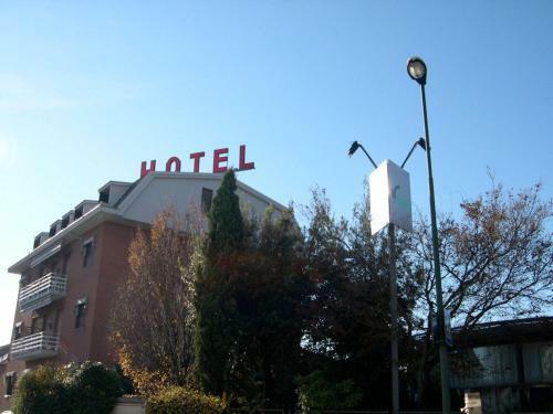 Hotel Eden