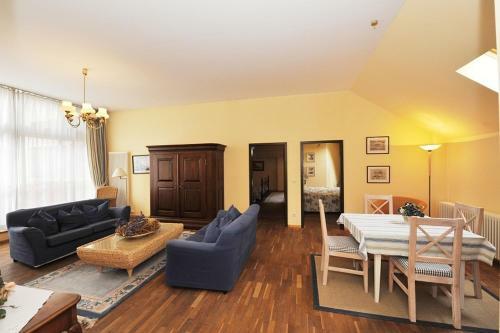 Schlosshotel Bredenfelde