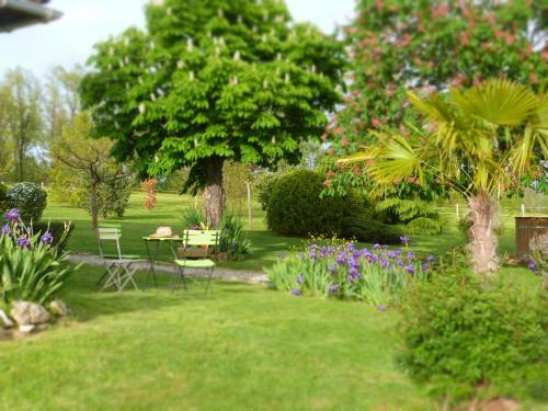 Bed & Breakfast Chambres D'h�tes Le Cartounier