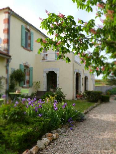 Bed & Breakfast Chambres D'h�tes Le Cartounier