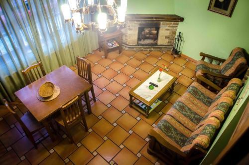 Agroturismo Casas Rurales Taramundi Verde