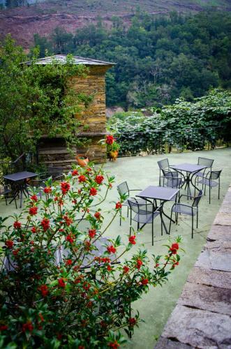 Agroturismo Casas Rurales Taramundi Verde