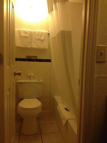 Hotel Battlefield Inn Springfield