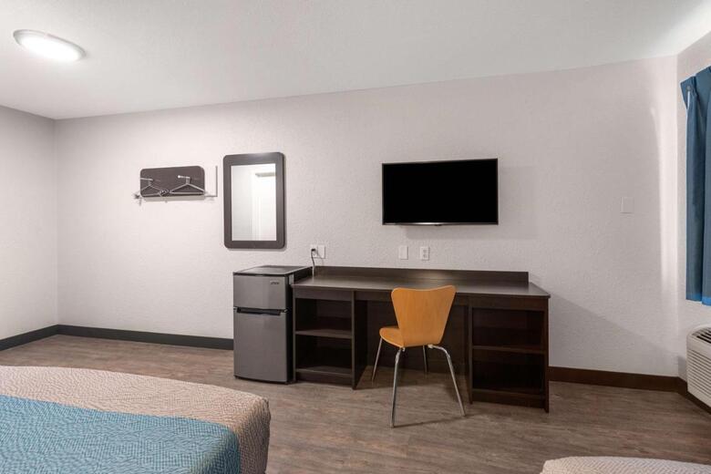 Motel 6 Fort Wayne