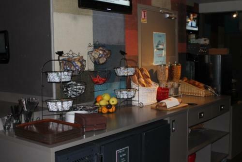 Brit Hotel L'adresse