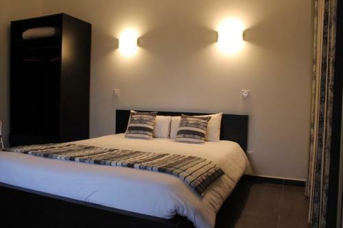 Brit Hotel L'adresse