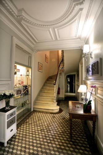 Hotel Henri IV