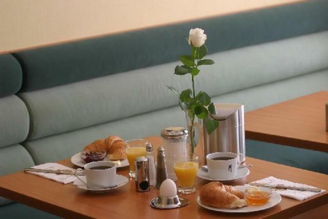 Hotel Memphis