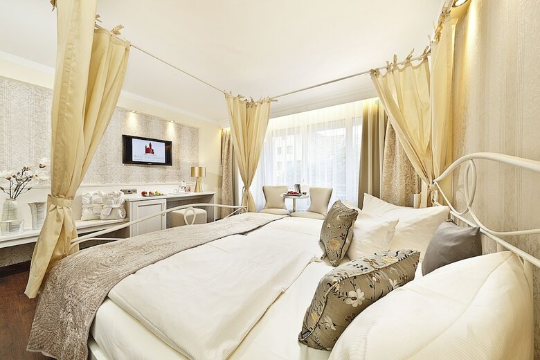 Hotel Kurcafe