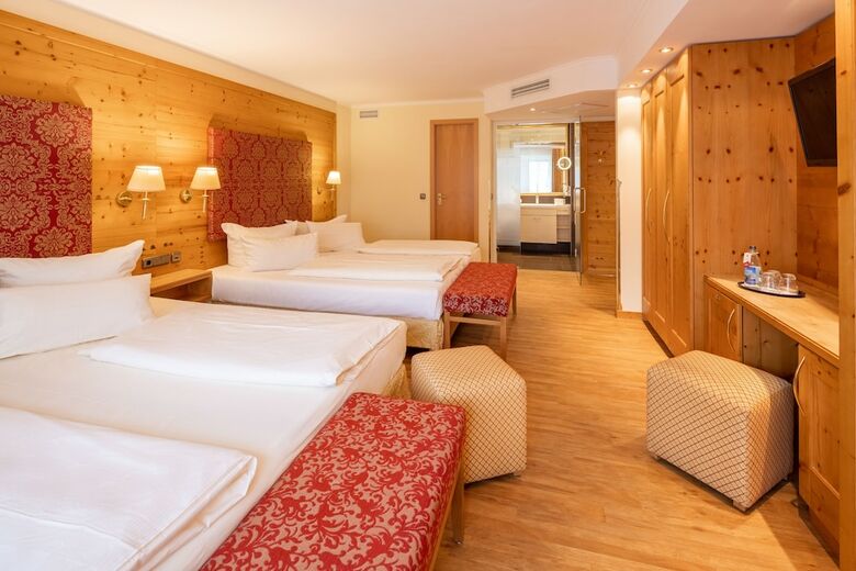Hotel Kurcafe