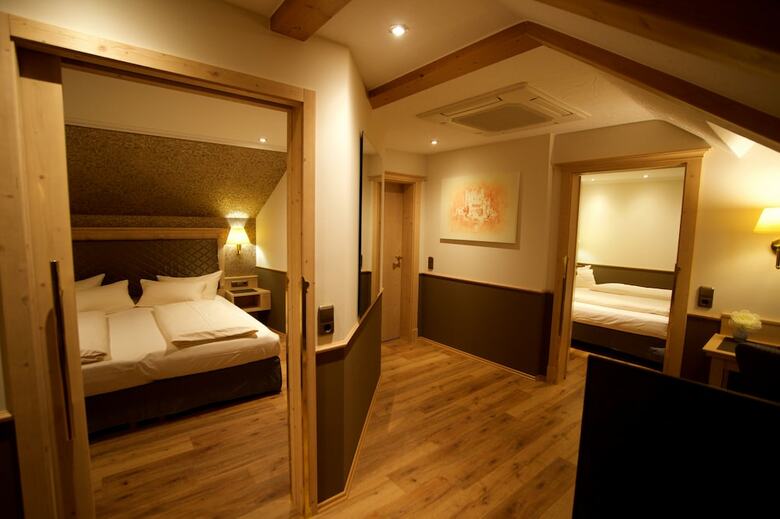 Hotel Kurcafe