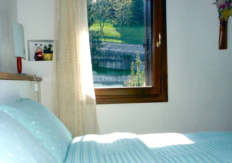 Bob And Jenny's B&B