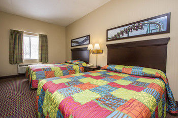 Hotel Cedar Points Breakers Express