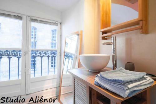 Apartamento Apparts En Ville Place De La Bourse