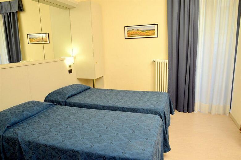 Hotel Aurora