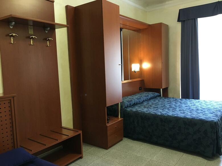 Hotel Aurora