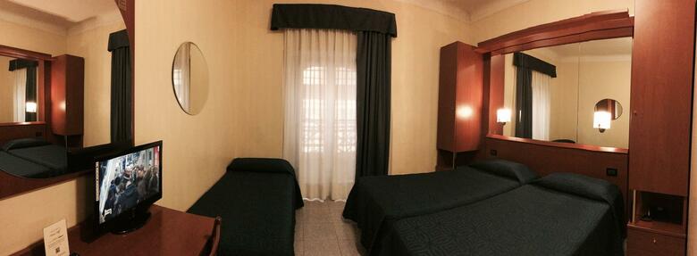 Hotel Aurora