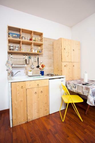 Hostal B&B By Max