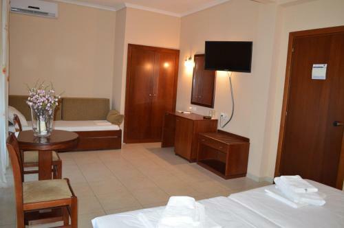 Hotel Strimoniko