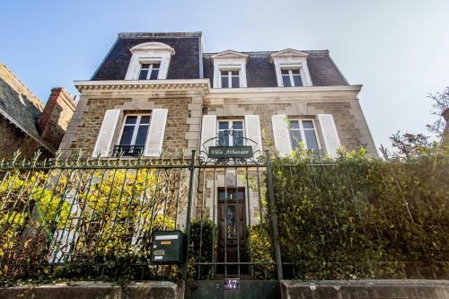 Bed & Breakfast Villa Athanaze
