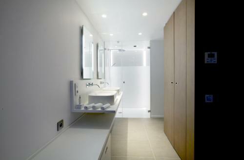 Hotel C2