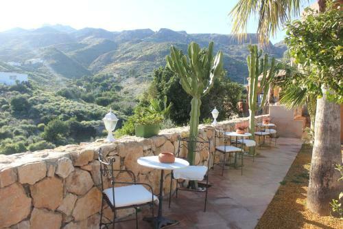 Agroturismo Cortijo De La Media Luna