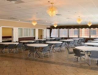 Hotel Howard Johnson Tulsa East Airport