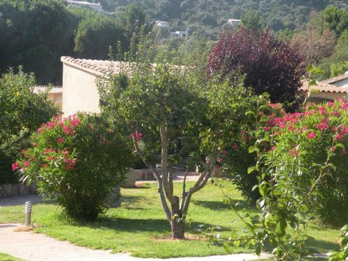 Hostal Les Jardins De Santa Giulia