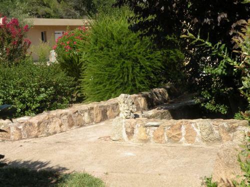 Hostal Les Jardins De Santa Giulia