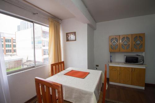 Apartamento Departamentos Amoblados El Rodeo