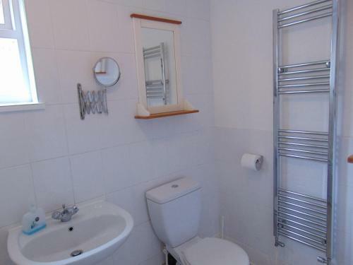 Flat 5 Apartments